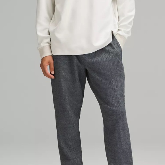 EUC Lululemon  Medium Men’s Textured Double Knit Cotton Jogger  Gray  Color - Picture 1 of 16